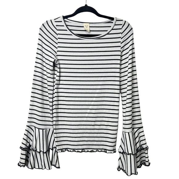 Free People Womens Tops Free People Knit Top W/Bell Cuffs Size M - Picture 4 of 6